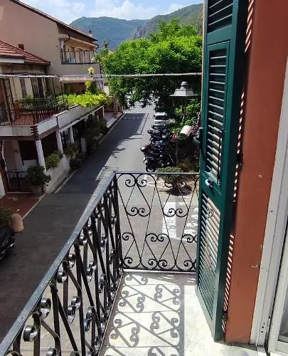 度假居 Ideale Per Escursionisti, A Pochi Minuti Dal Mare E Dalle Falesie- Casa Celeste *