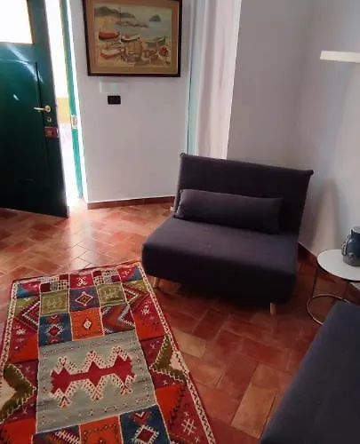 別荘 Ideale Per Escursionisti, A Pochi Minuti Dal Mare E Dalle Falesie- Casa Celeste
